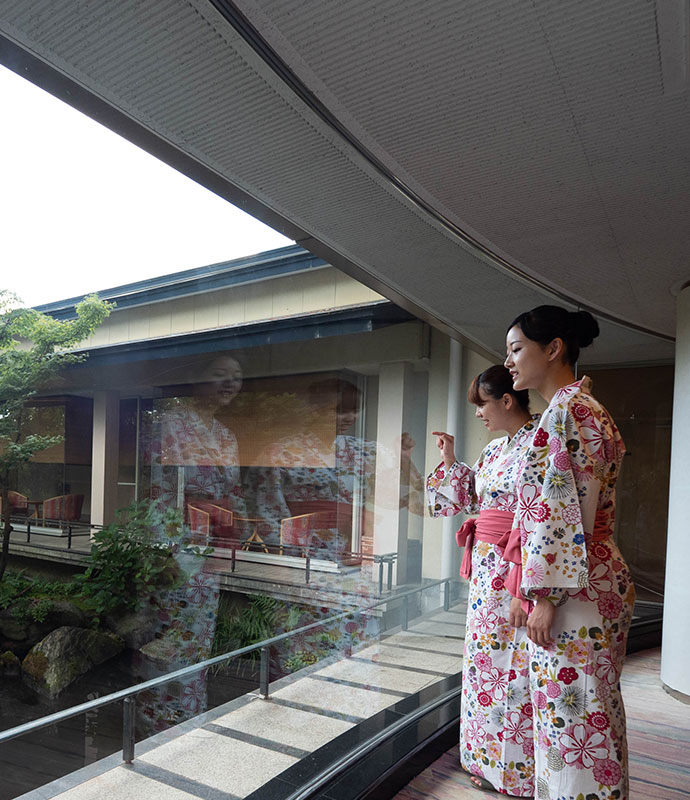 開放的な空間で四季の風情を感じる