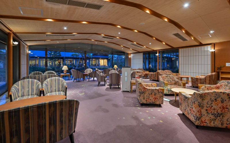 ロビーラウンジ「天遊」