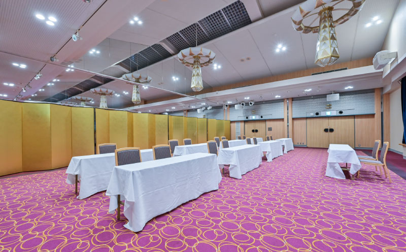 コンベンションホール「羽衣」