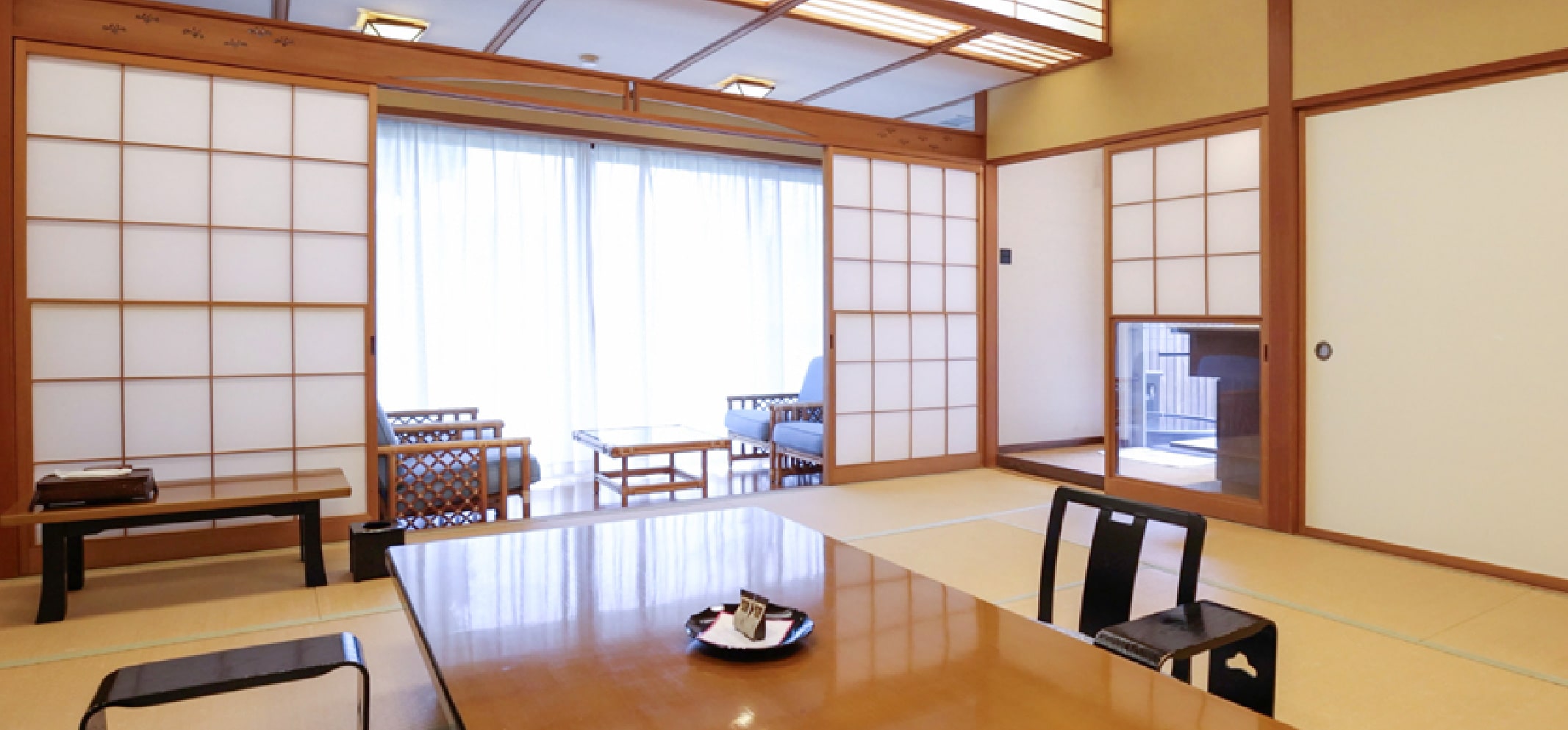 華翔庵「あやめ」