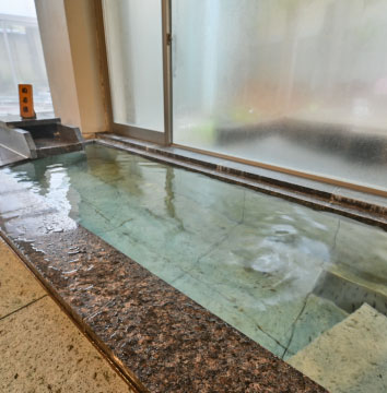 大浴場「夢殿」