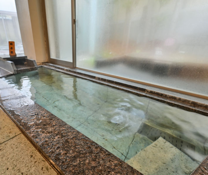 大浴場「夢殿」