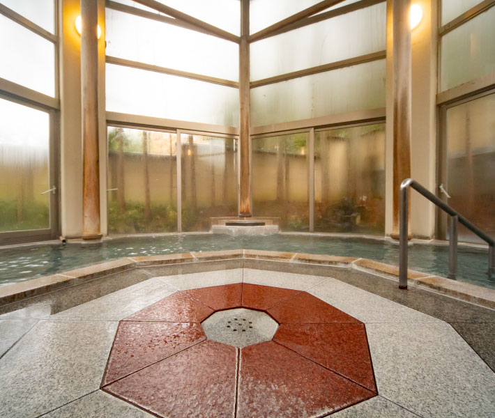 大浴場「夢殿」