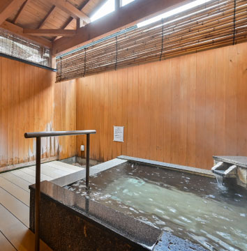 貸切露天風呂「ゆらく」