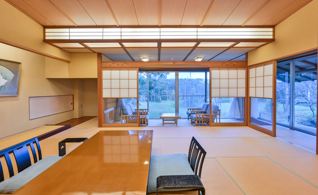 離れ「あやめ」檜内風呂付き