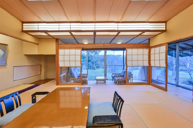 華翔庵「あやめ」